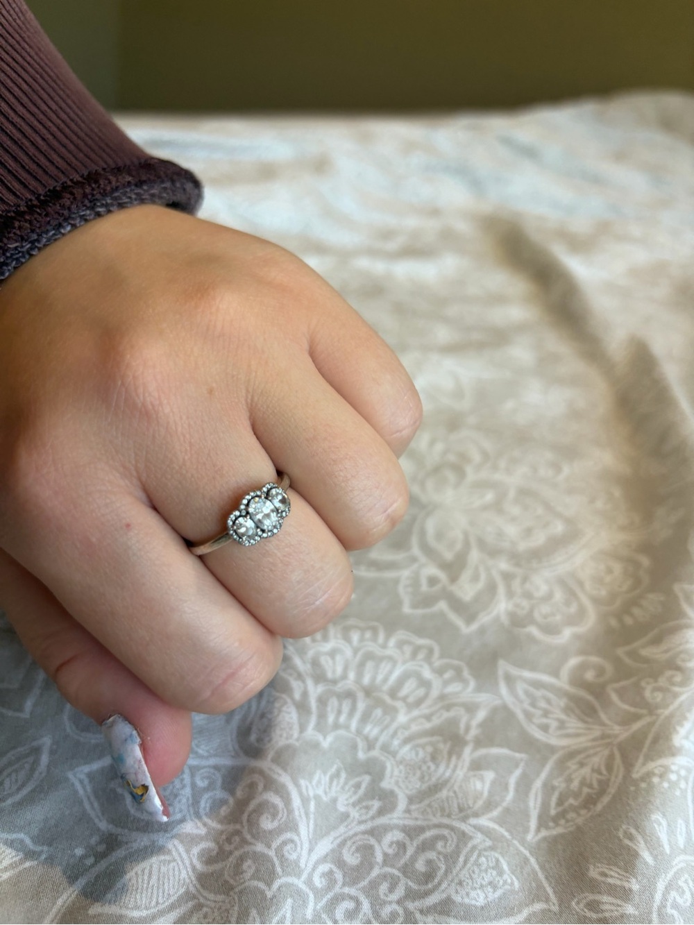 Pandora Silver Halo Ring with Clear Stones - Women's Jewelry size 8 3 diamonds - Picture 2 of 6